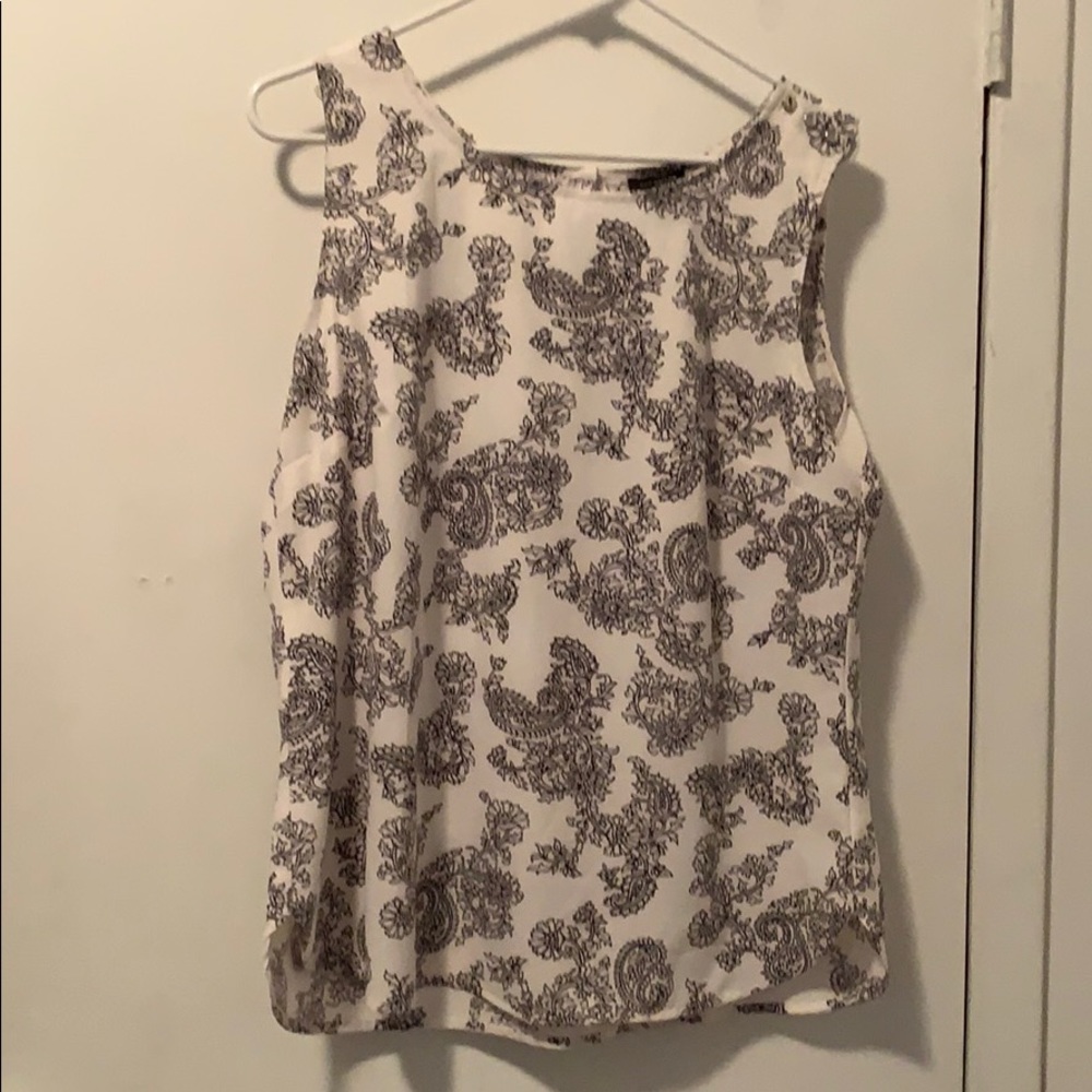 Ann Taylor sleeveless shell - large